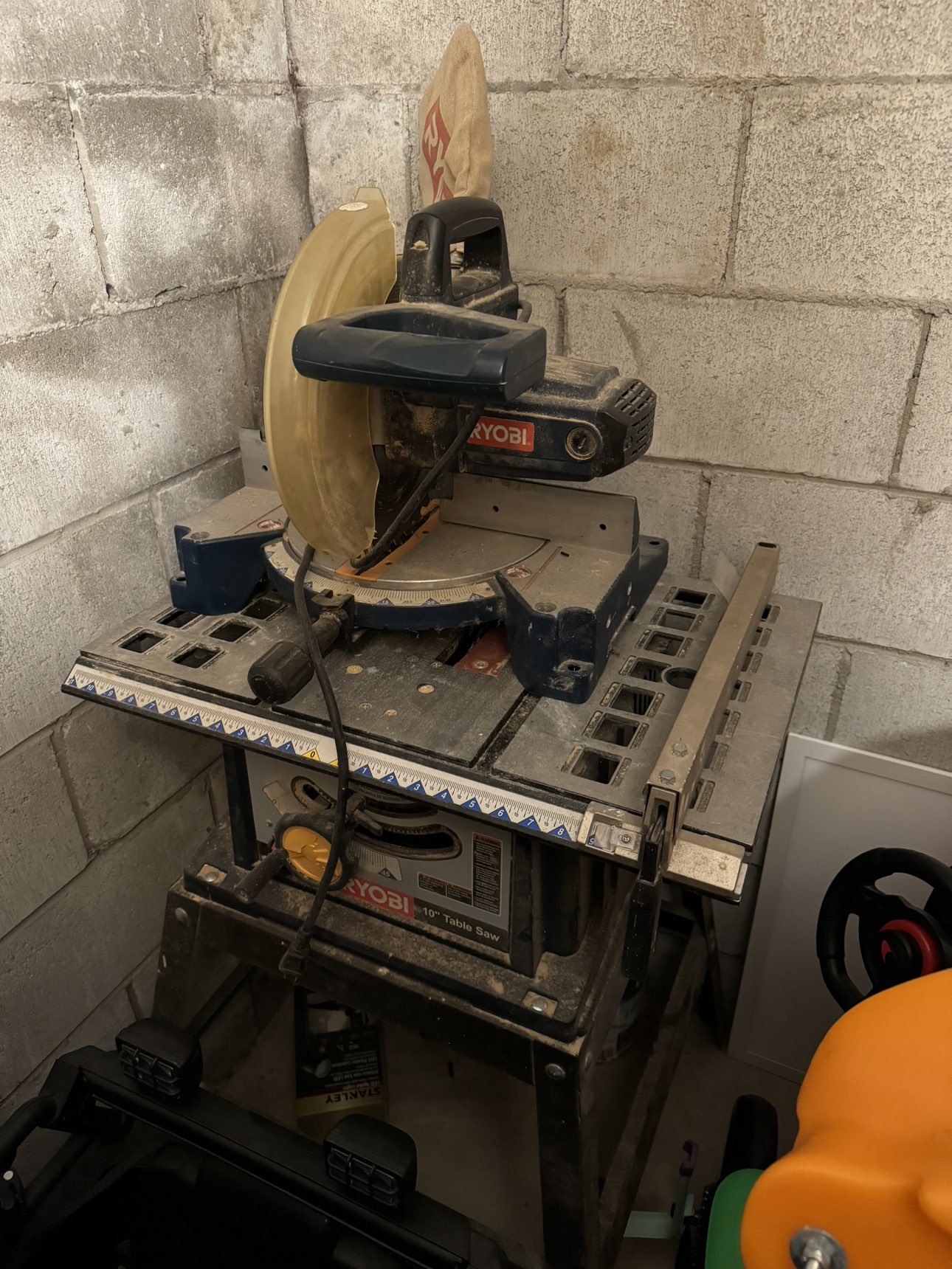 Ryobi 10” mitre saw and table saw thumbnail
