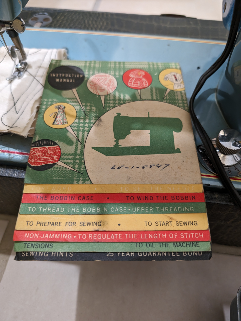 1956 International Sewing machine image indicator(2)