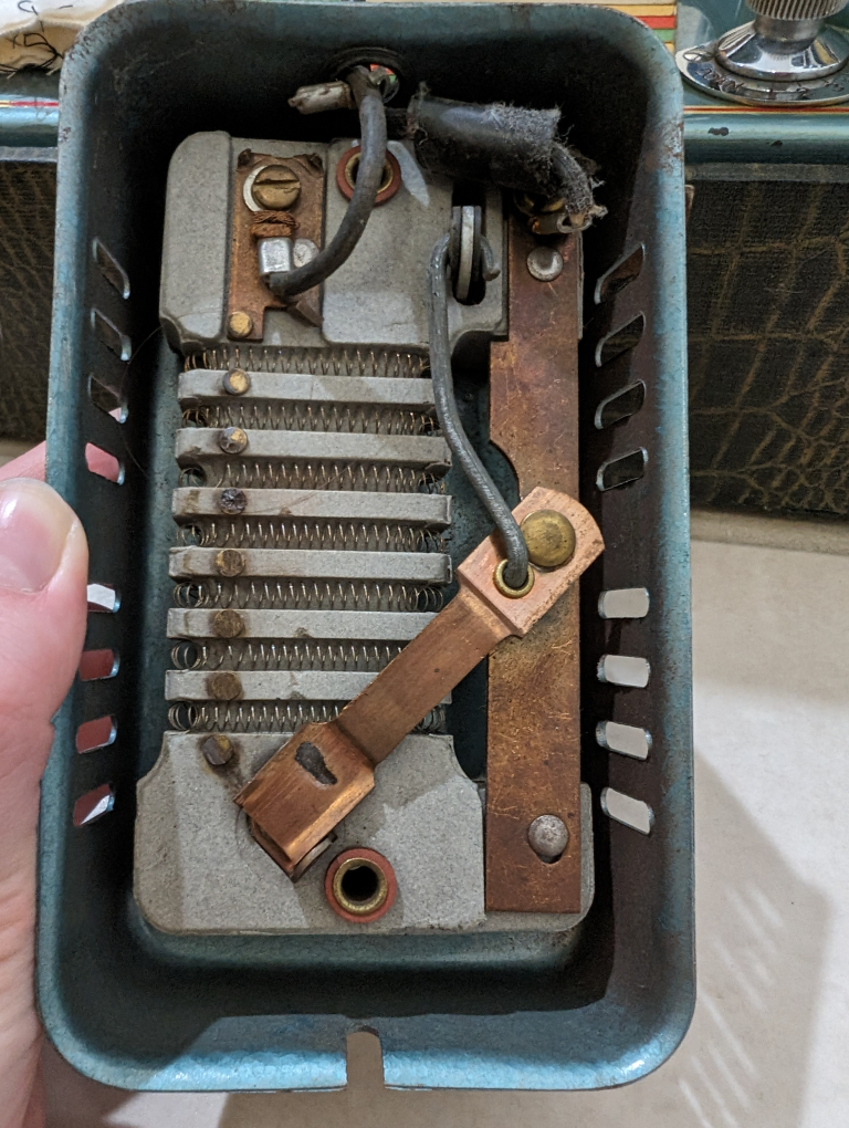 1956 International Sewing machine image indicator(4)