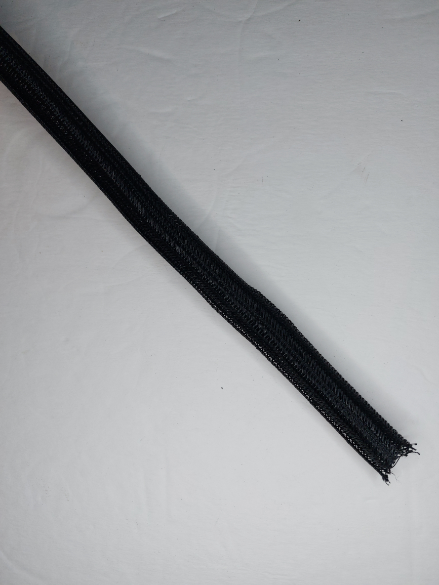 Cable Sleeves F6 Split Sleeving -25 feet Black image indicator(2)