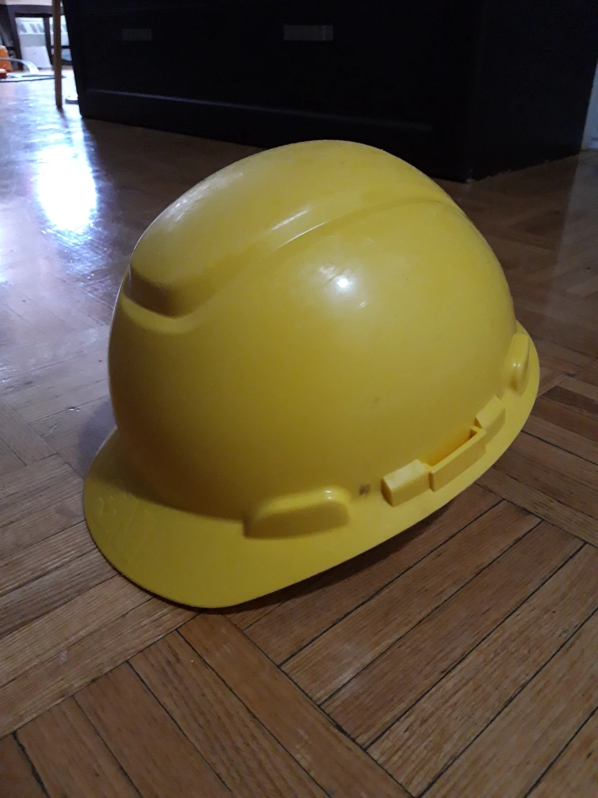 3M Hard Hat (#Freecycle) thumbnail