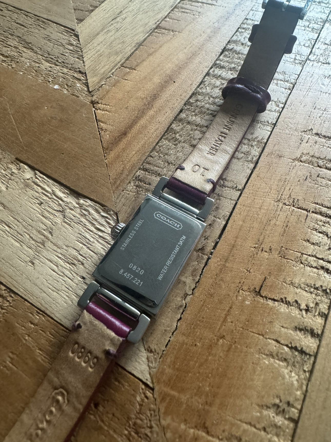 Women’s Coach Watch - Leather Strap image indicator(3)