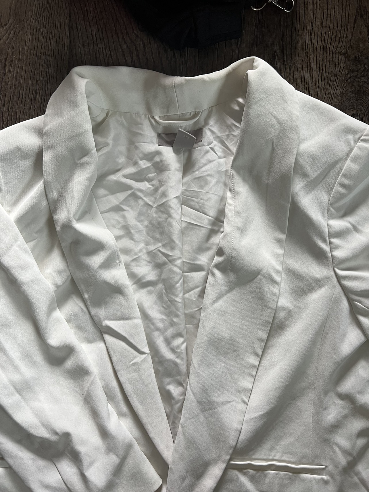 Shawl collar blazer image indicator(2)