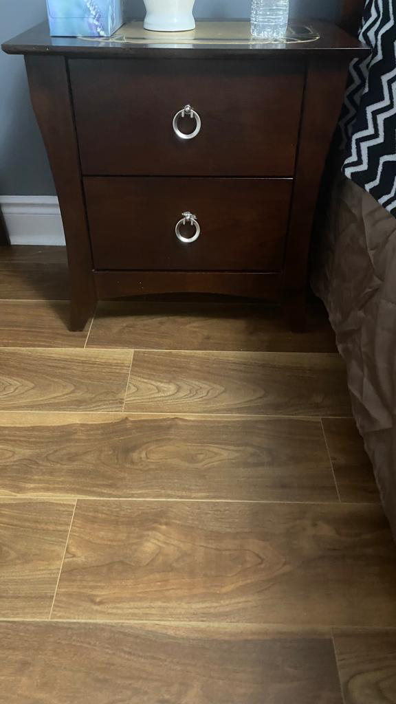 Queen bed frame for sale with two side tables - photo 3