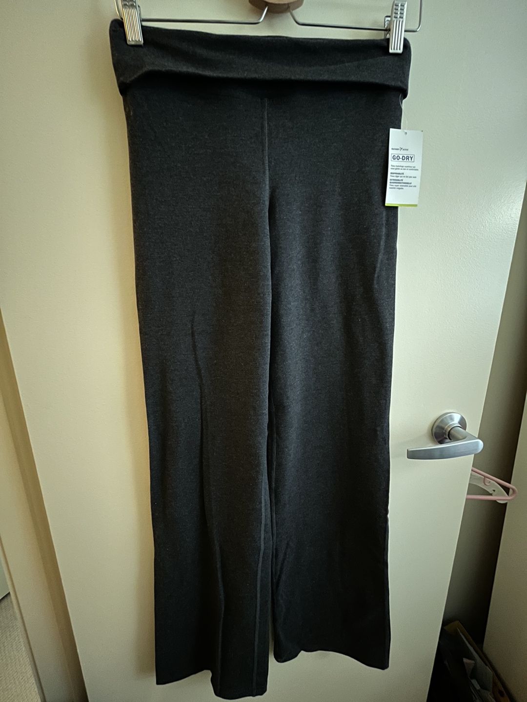 Yoga pants (new with tags)