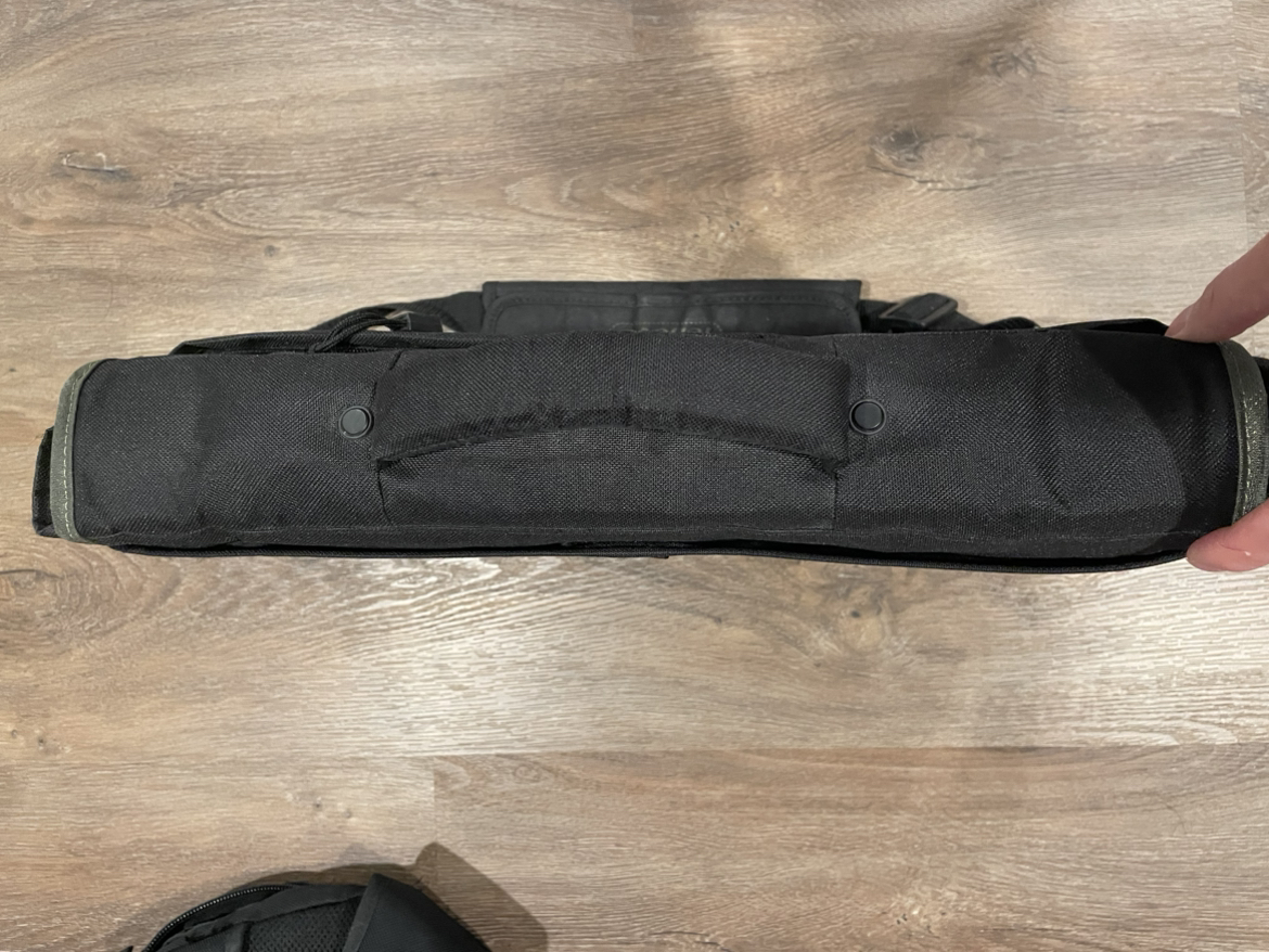 Laptop shoulder bag image indicator(2)