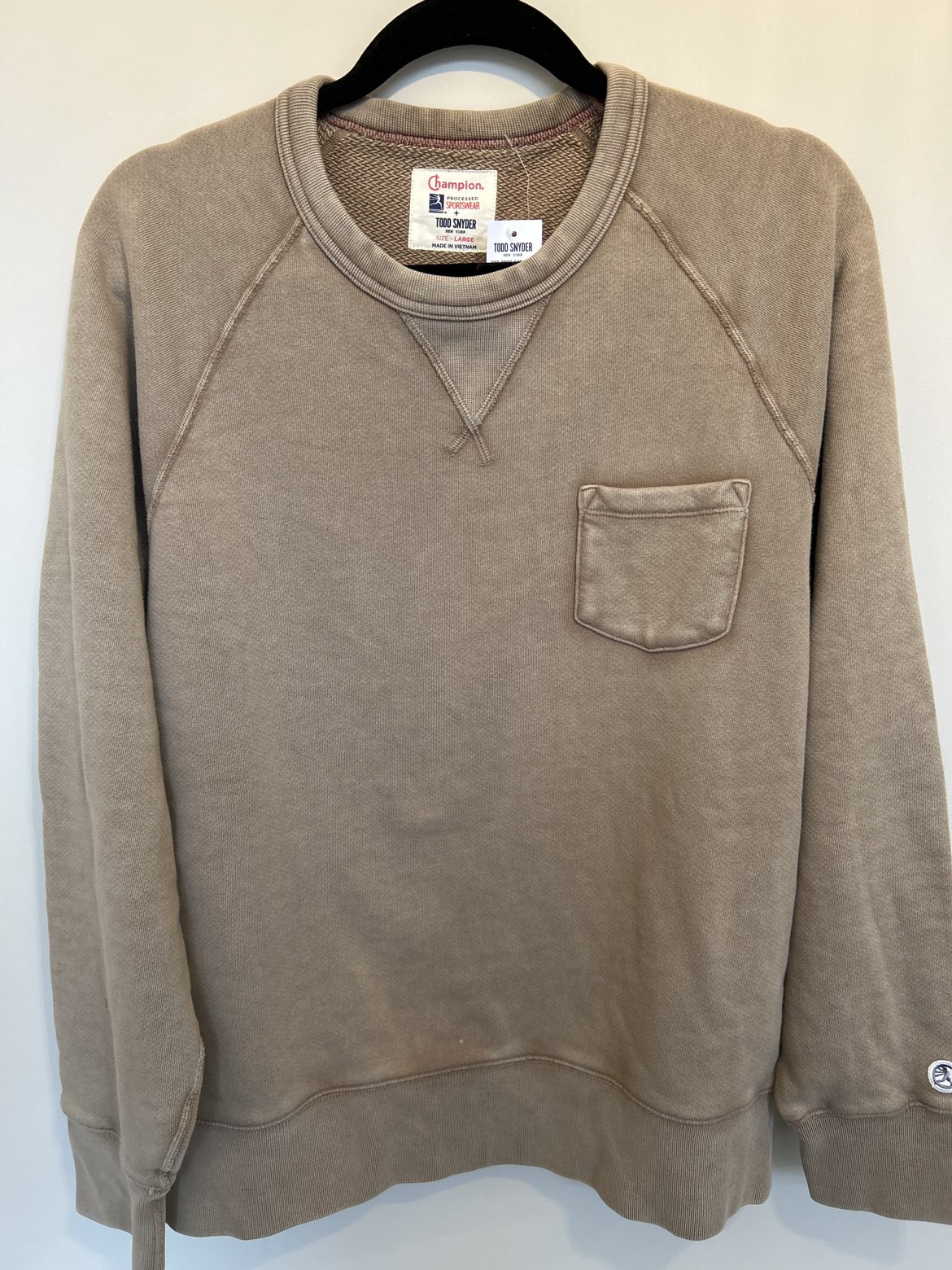 Champion sweatshirt thumbnail