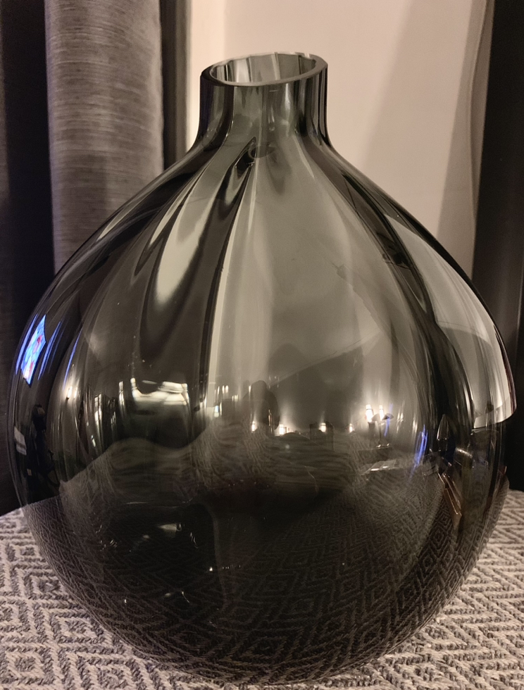 Mikasa Fluted Glass Vase image indicator(5)