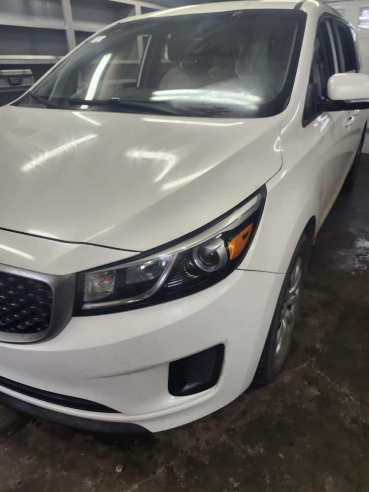 2017 Kia Sedona