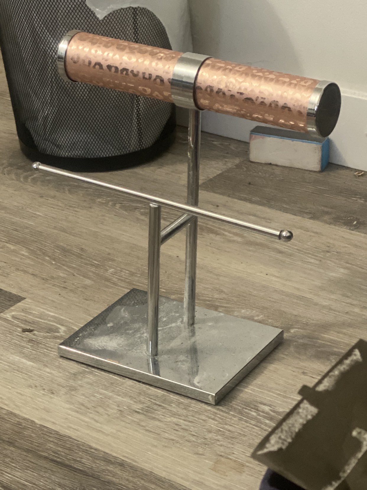 Jewelry stand
