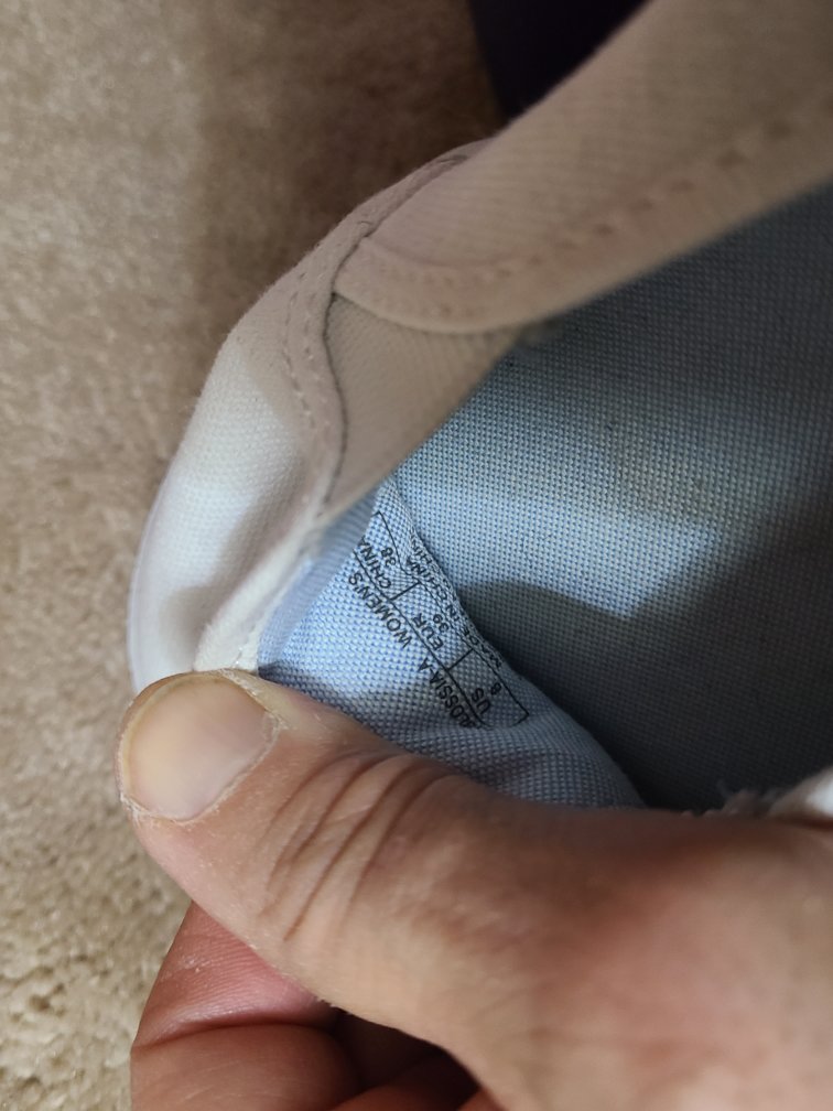 Women's Tommy Hilfiger loafers Size 8 image indicator(5)