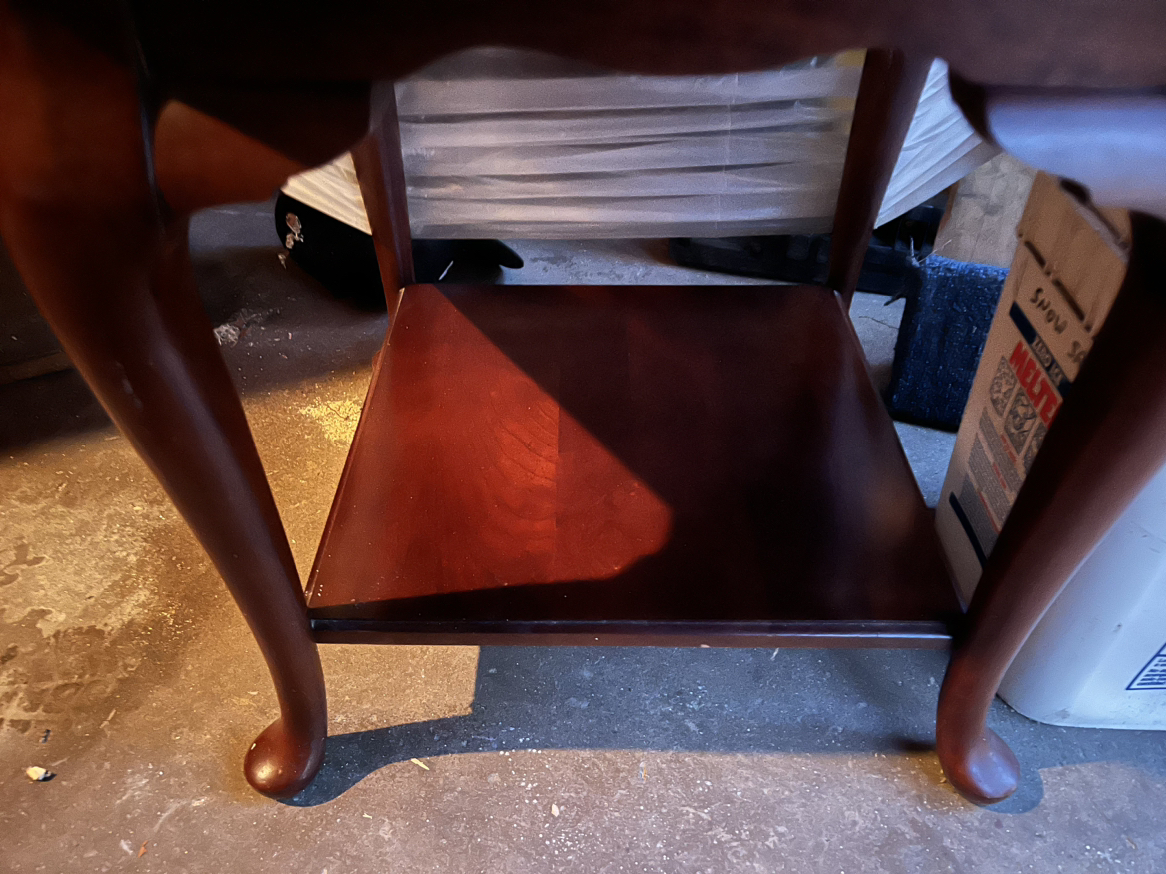 Vintage wooden end table - photo 2