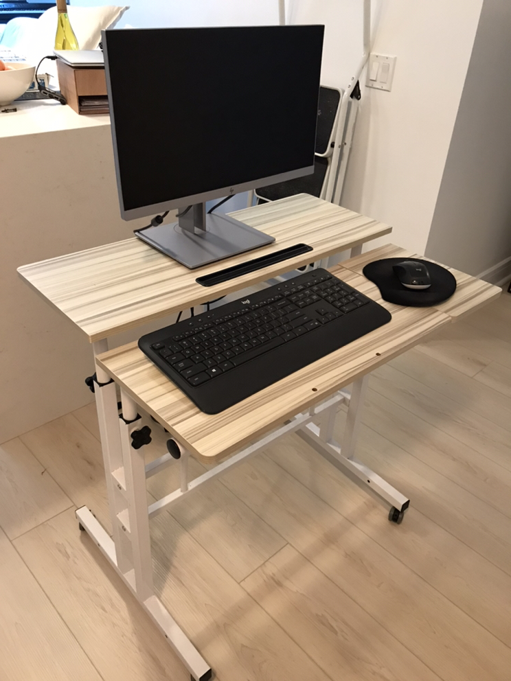 Desk - photo 4