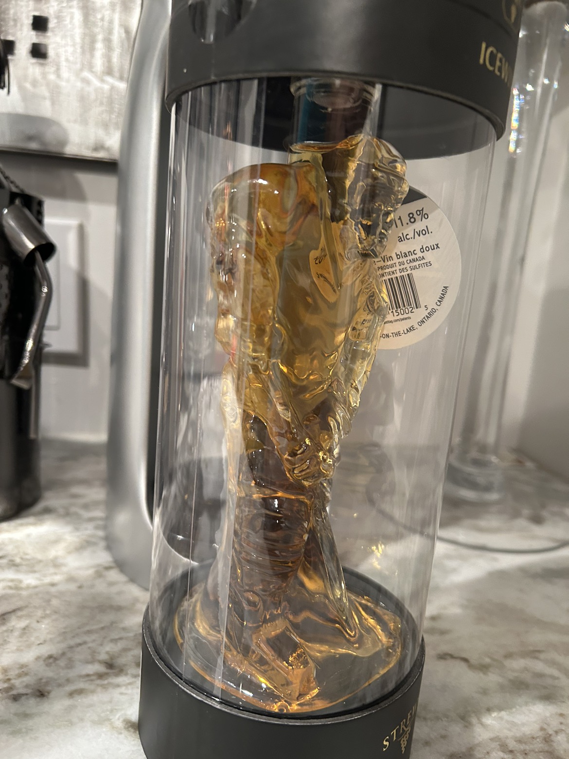 BNWT Hockey lover gift- Vidal ice wine image indicator(3)