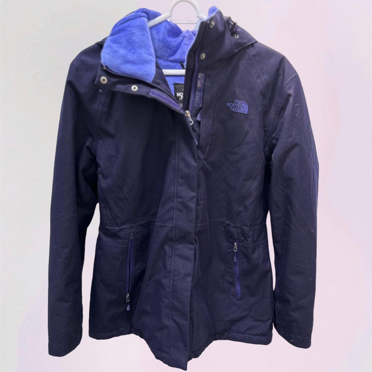 Woman’s North Face Jacket thumbnail