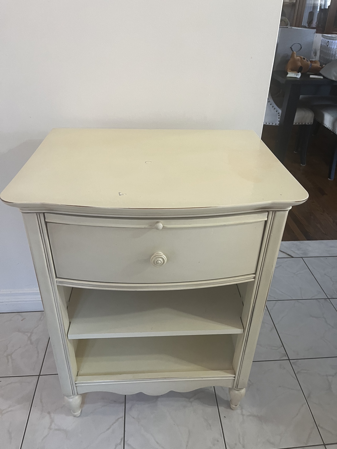 Large night stand - photo 2