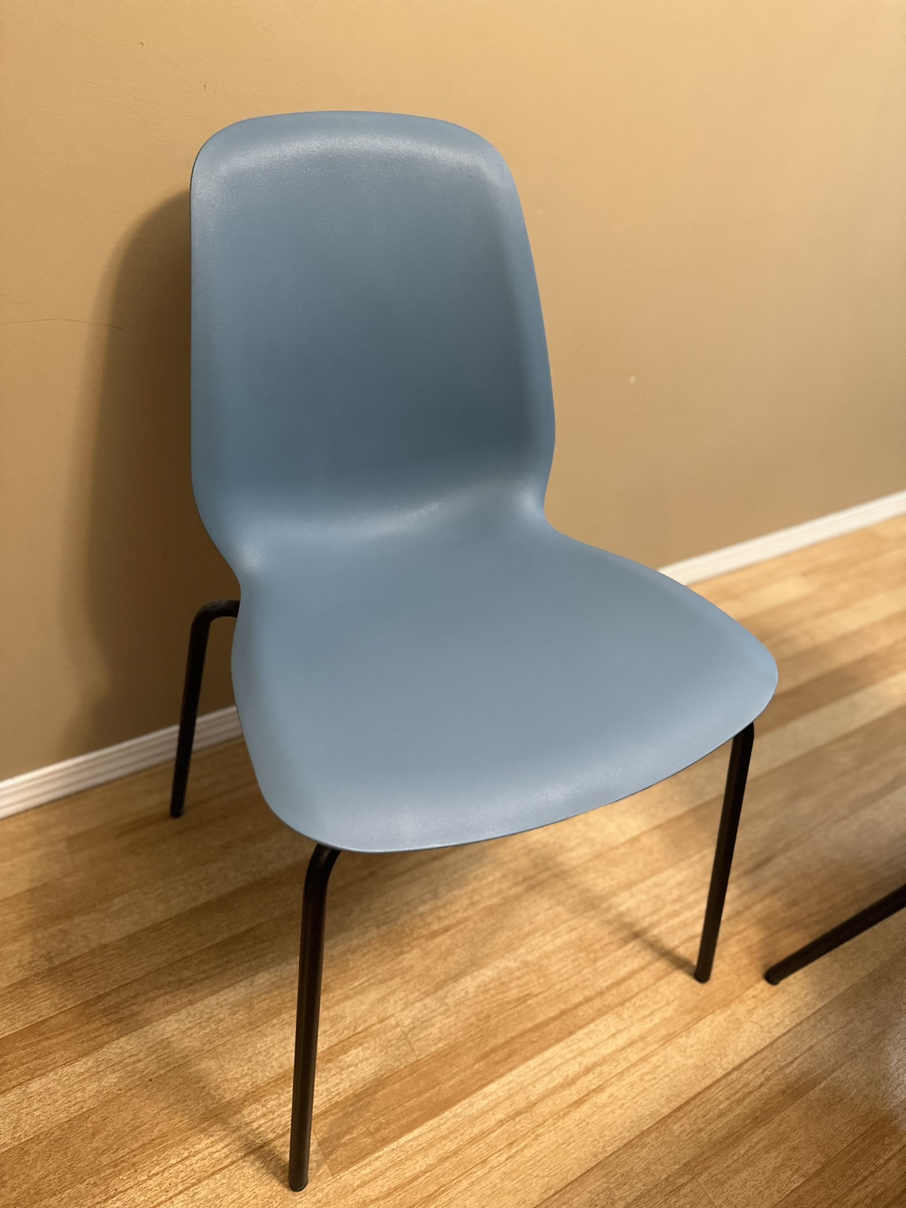 For Sale Ikea Chairs - photo 2
