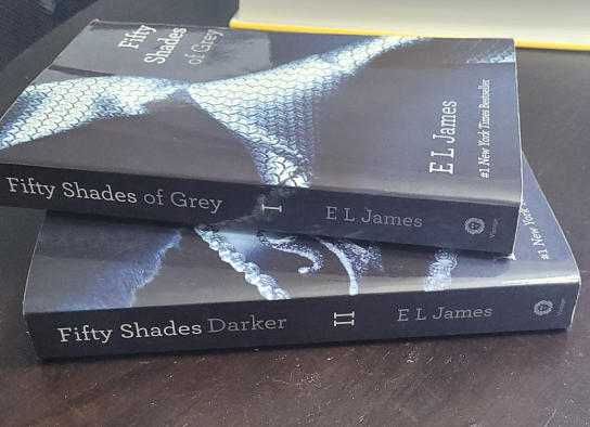 fifty shade of Grey books x2 - photo 2