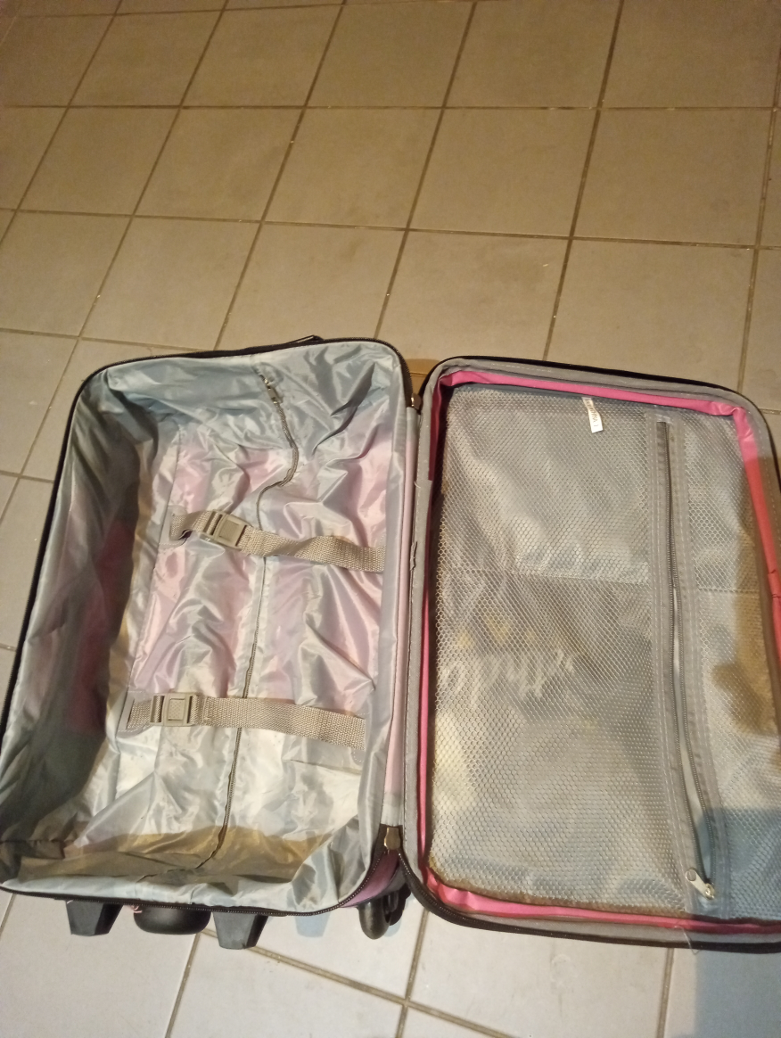 small suitcase/luggage - photo 2