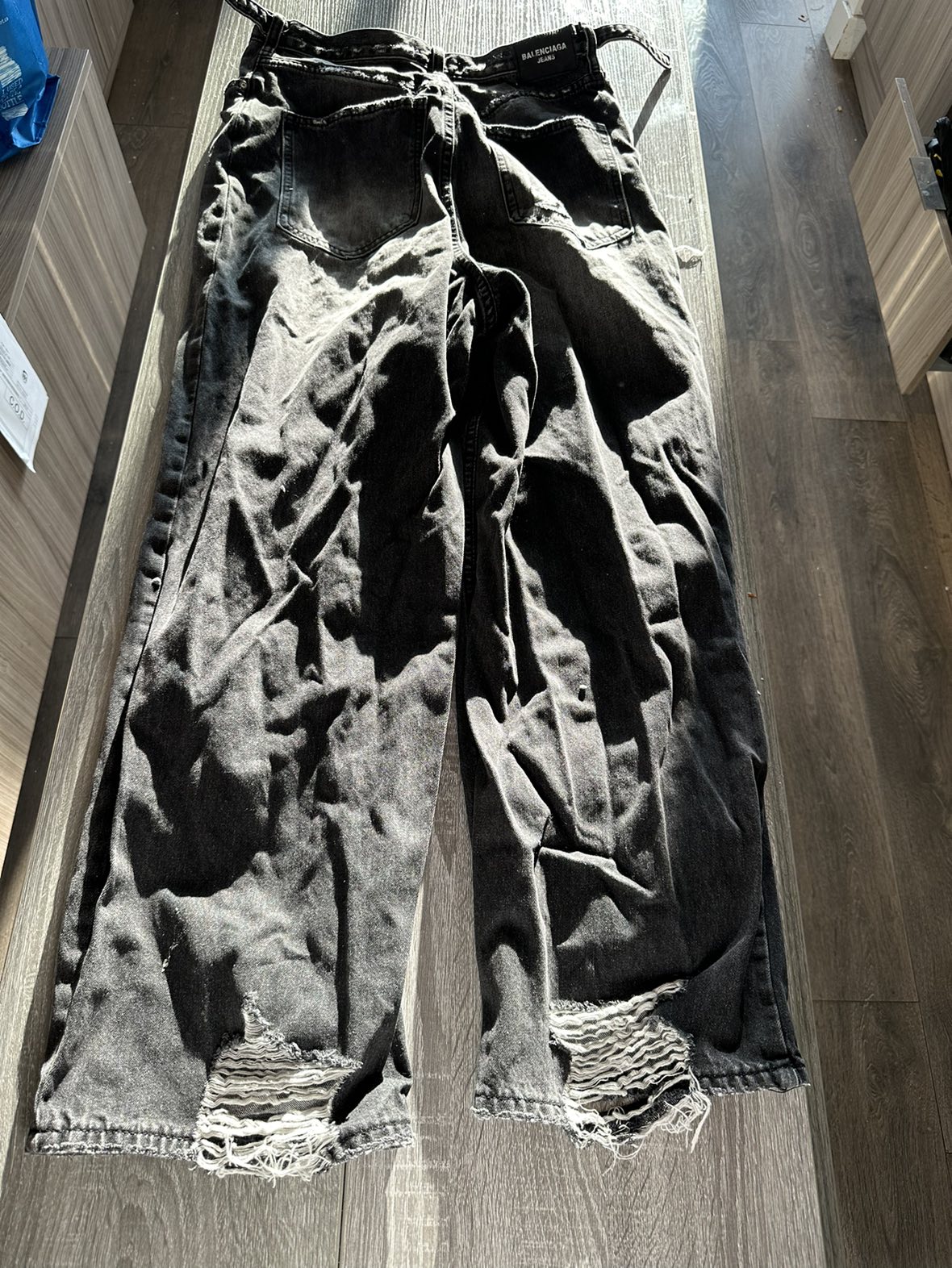 Balenciaga ripped jeans - photo 5