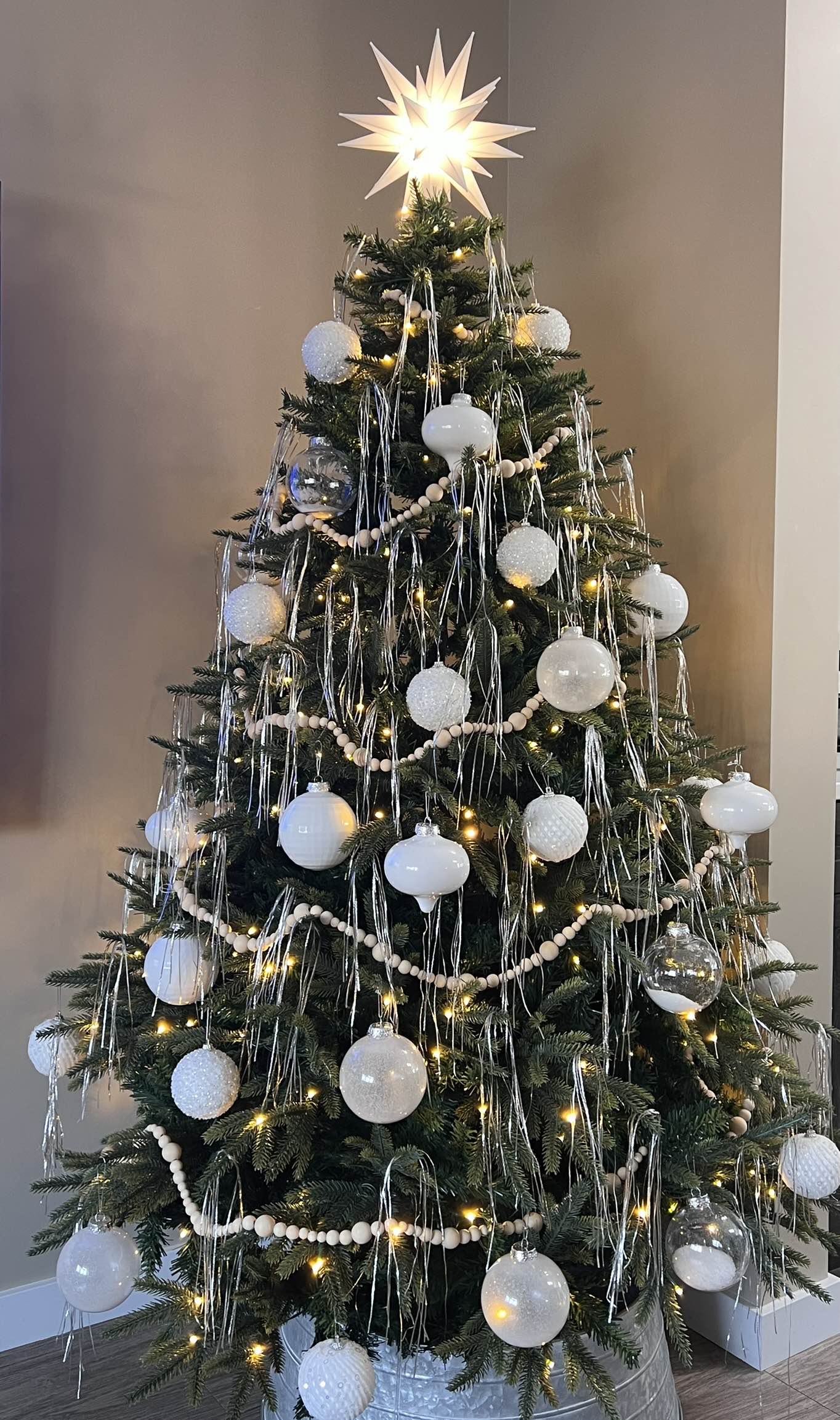 6’ Christmas Tree