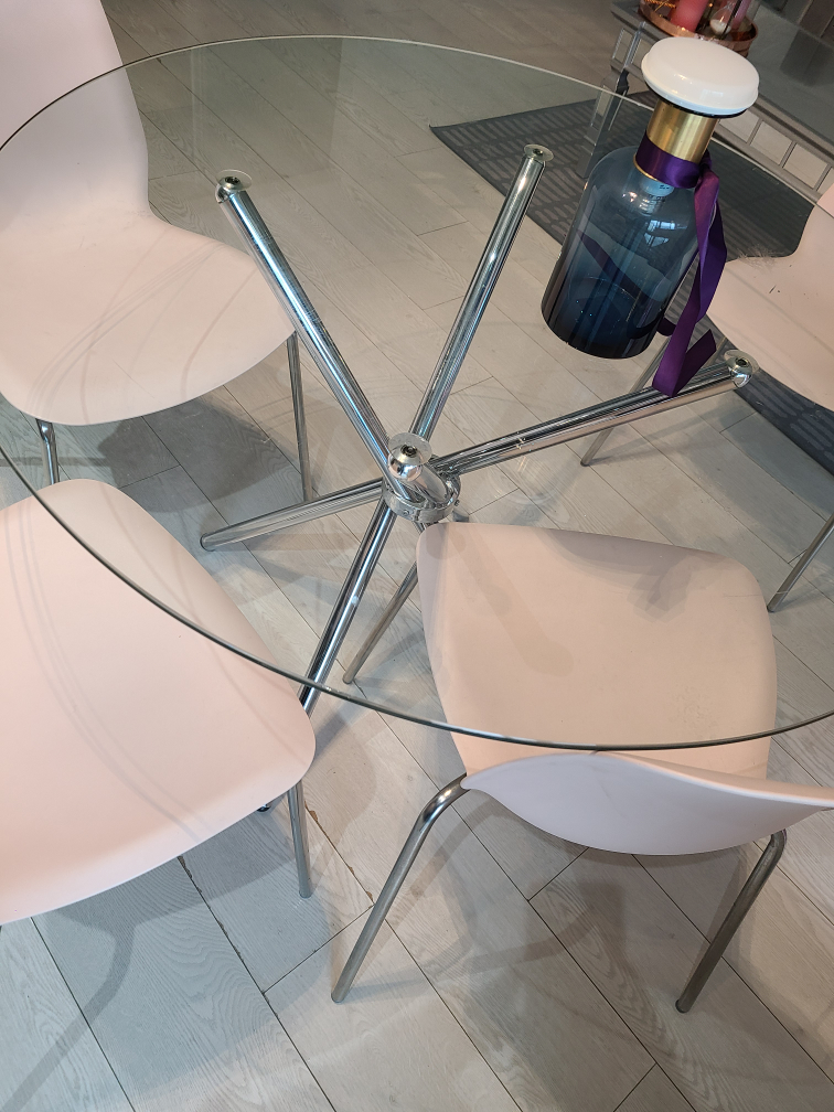 $880 -> $380 Luxury Glass Table