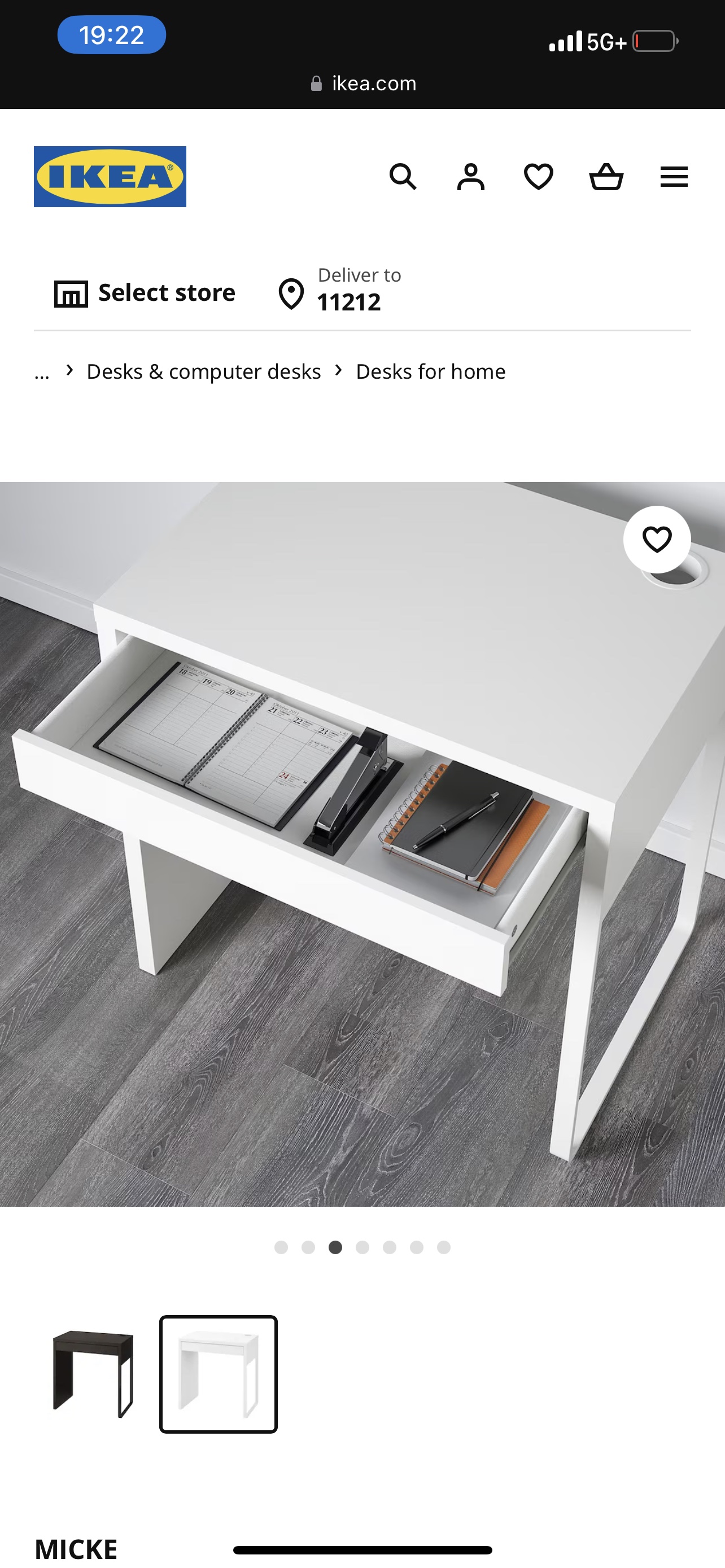 Desk - photo 2