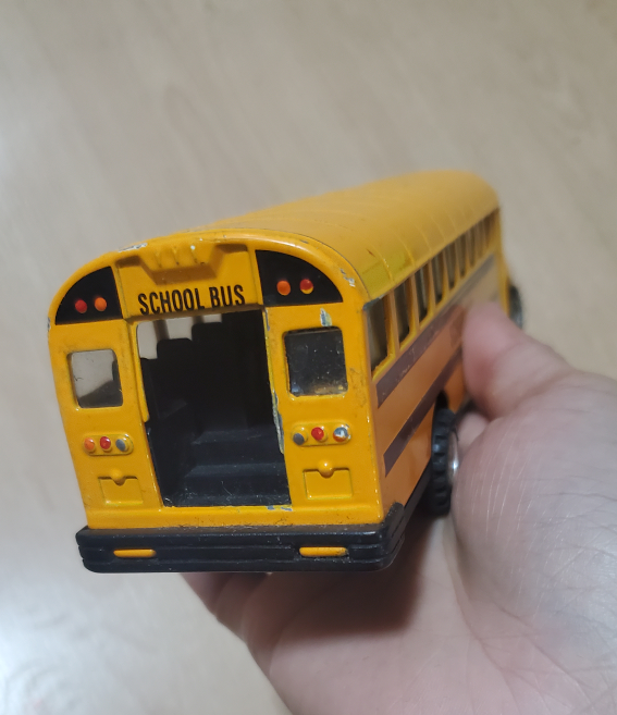 School Bus toy #freecycle image indicator(3)