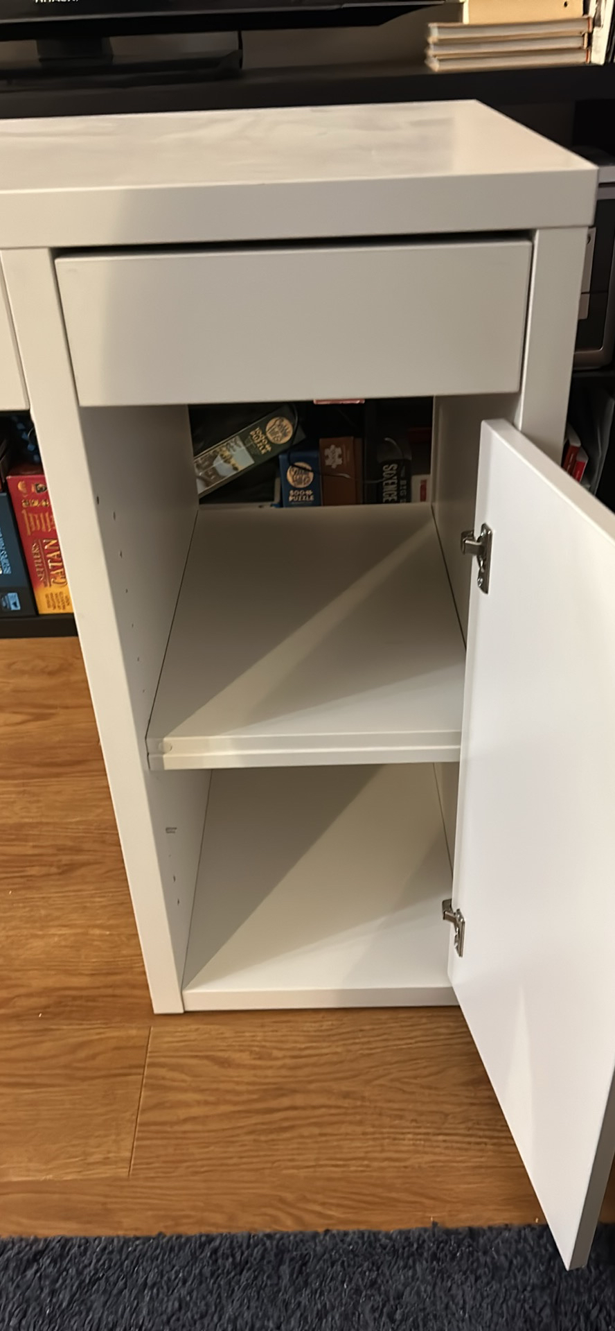 IKEA white desk - photo 2