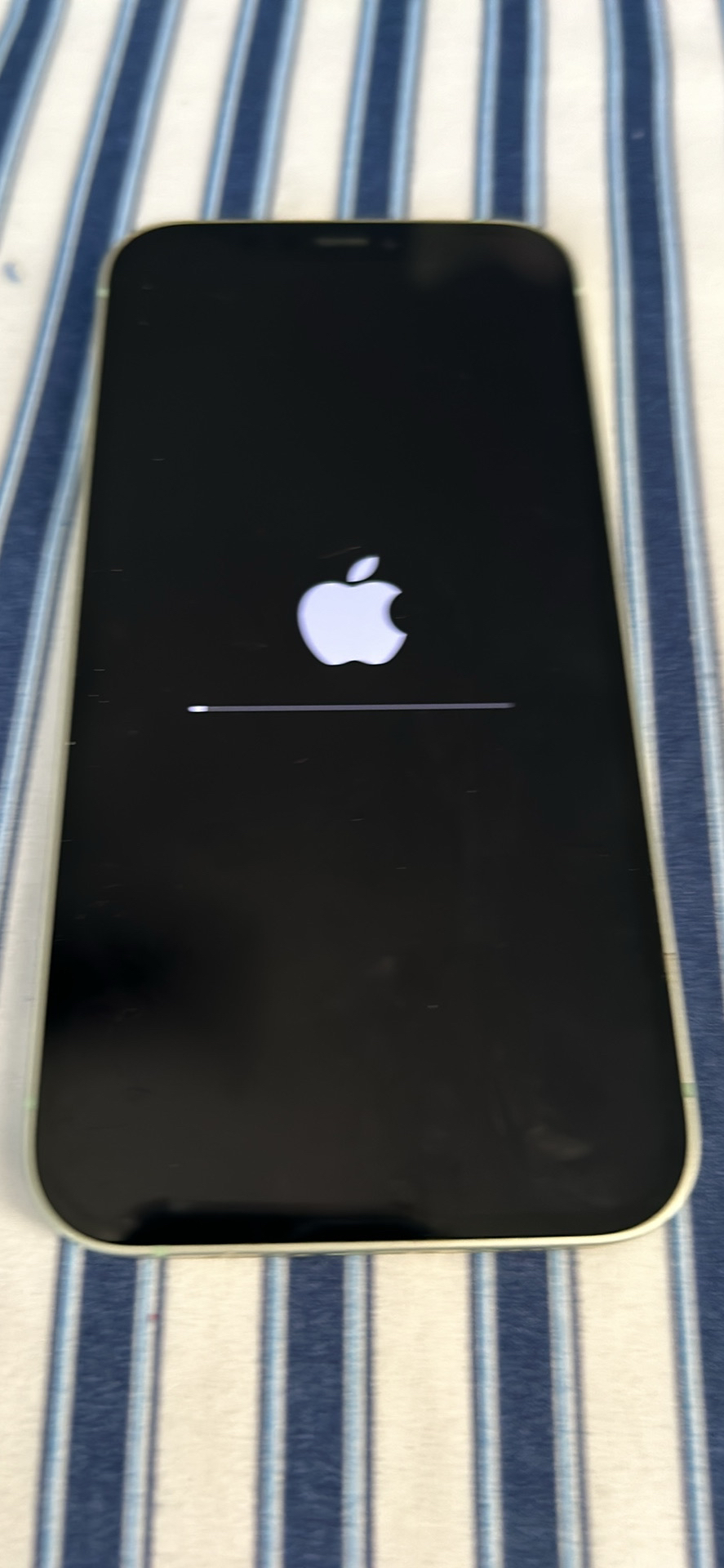 I Phone 12  64 Gig zero scratches