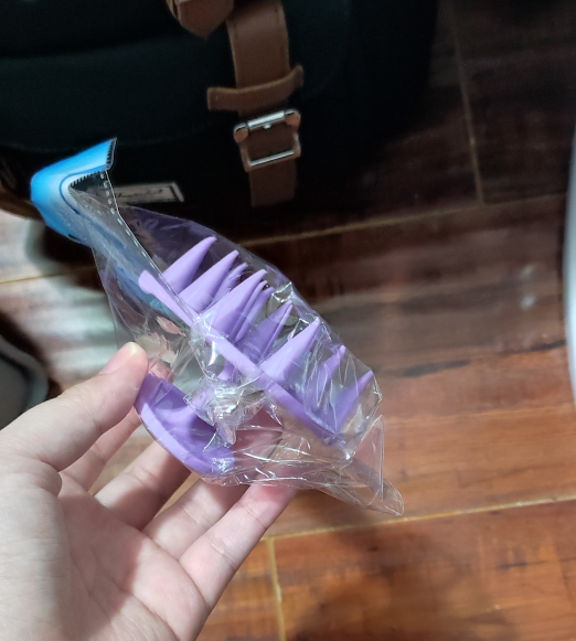 shampoo brush