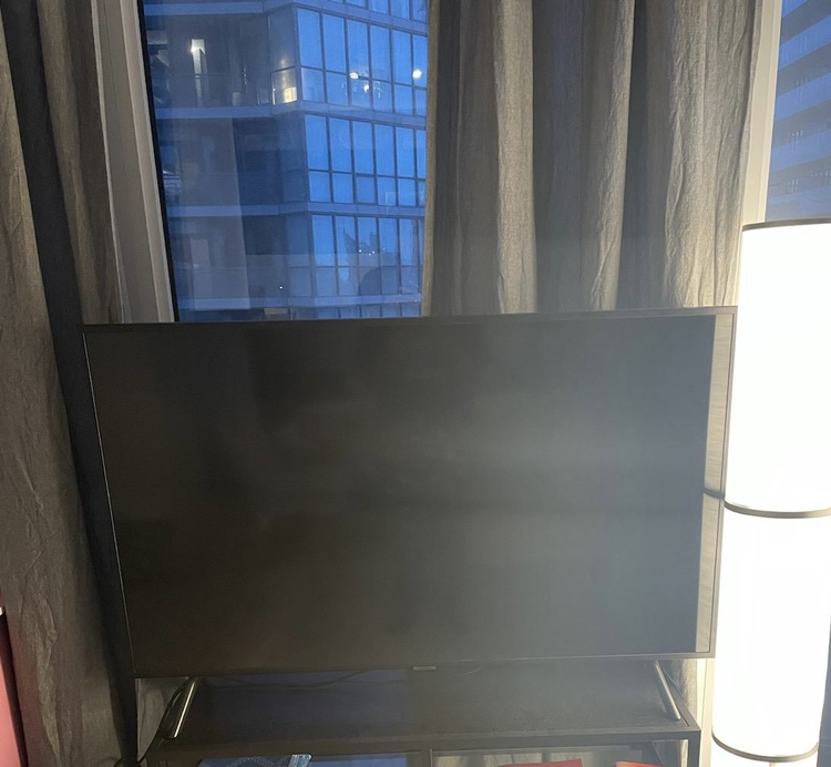 50” Samsung TV