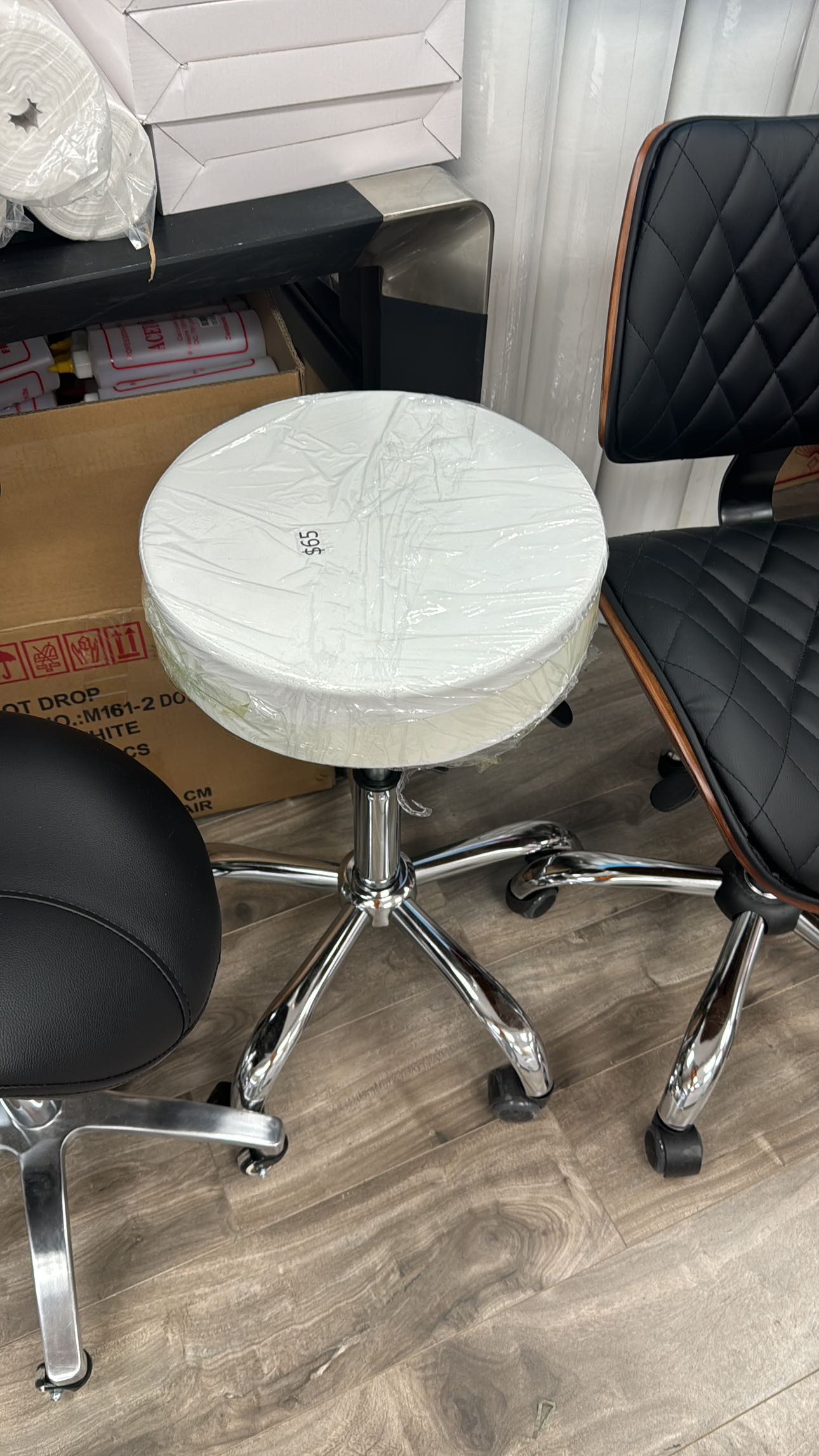 Stool Brand new $55