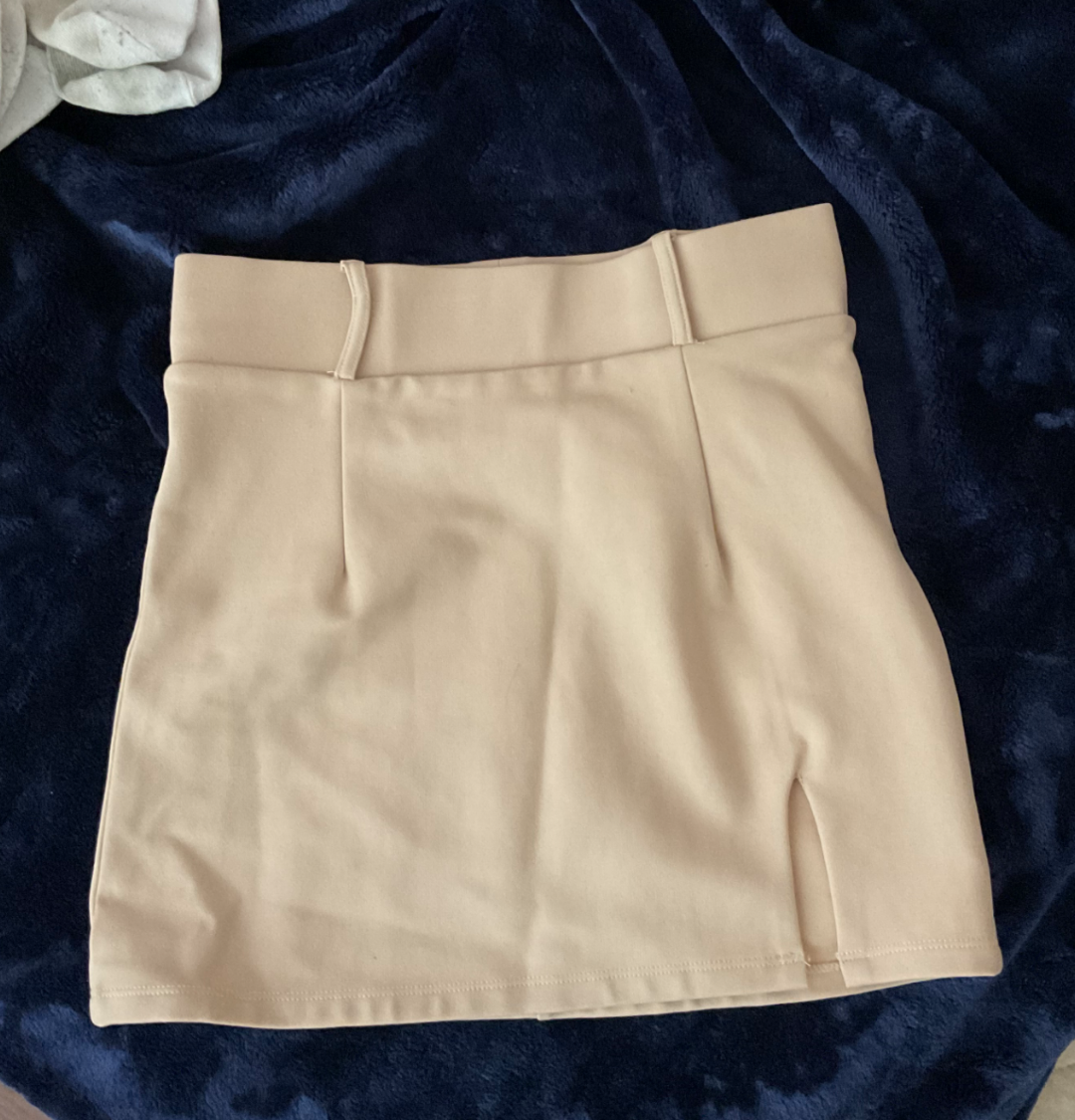 Forever 21 Beige Skirt thumbnail