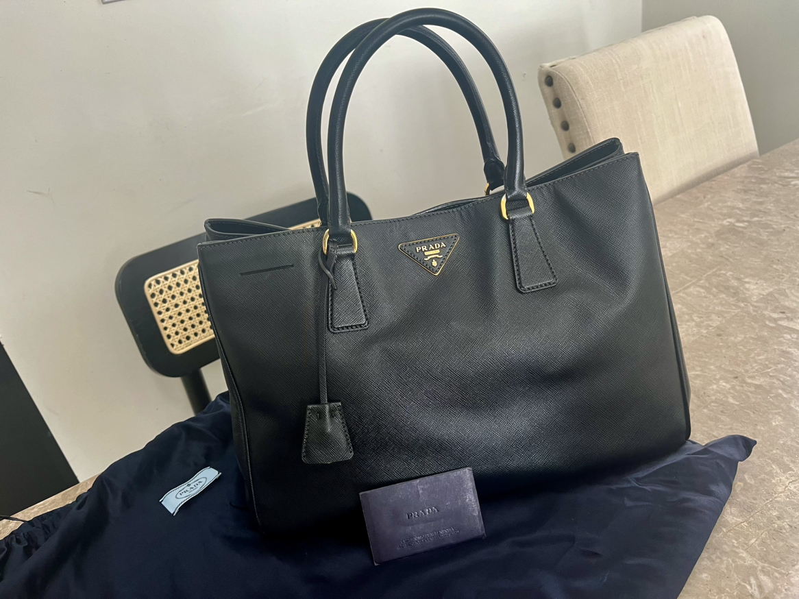 Prada saffiano tote