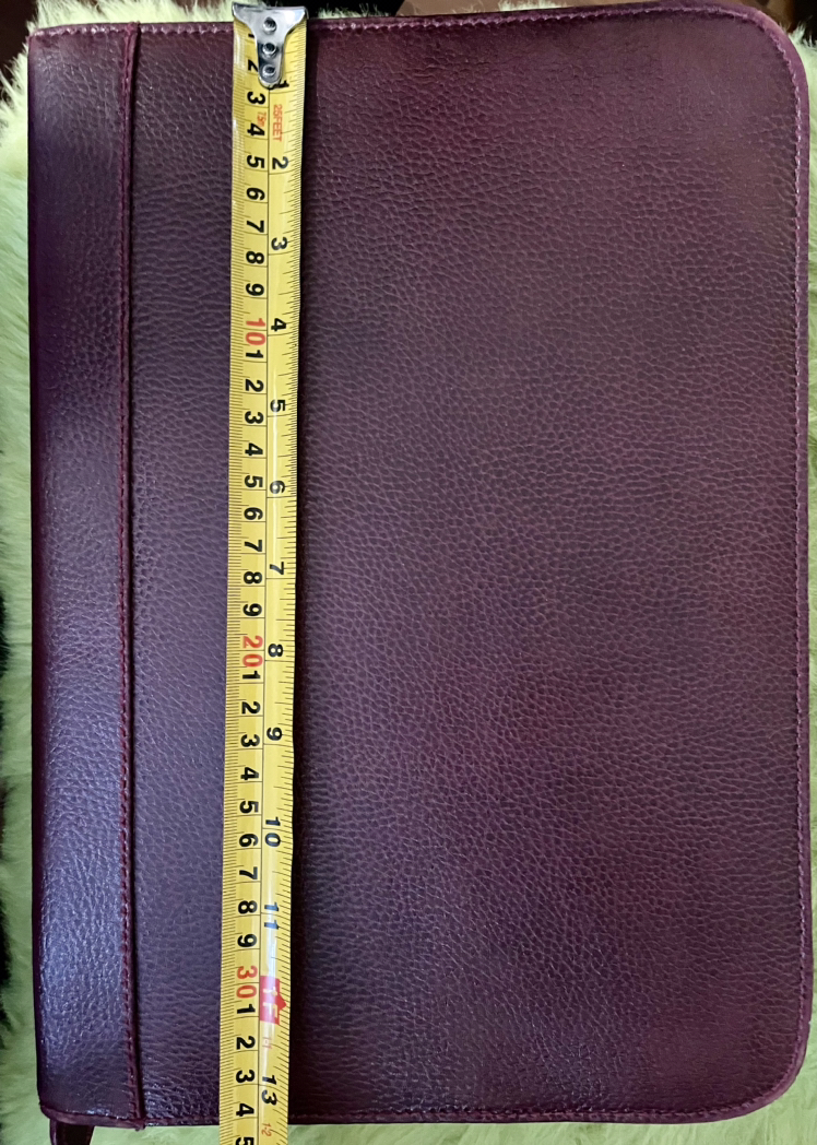 Leather Zipped Binder image indicator(5)