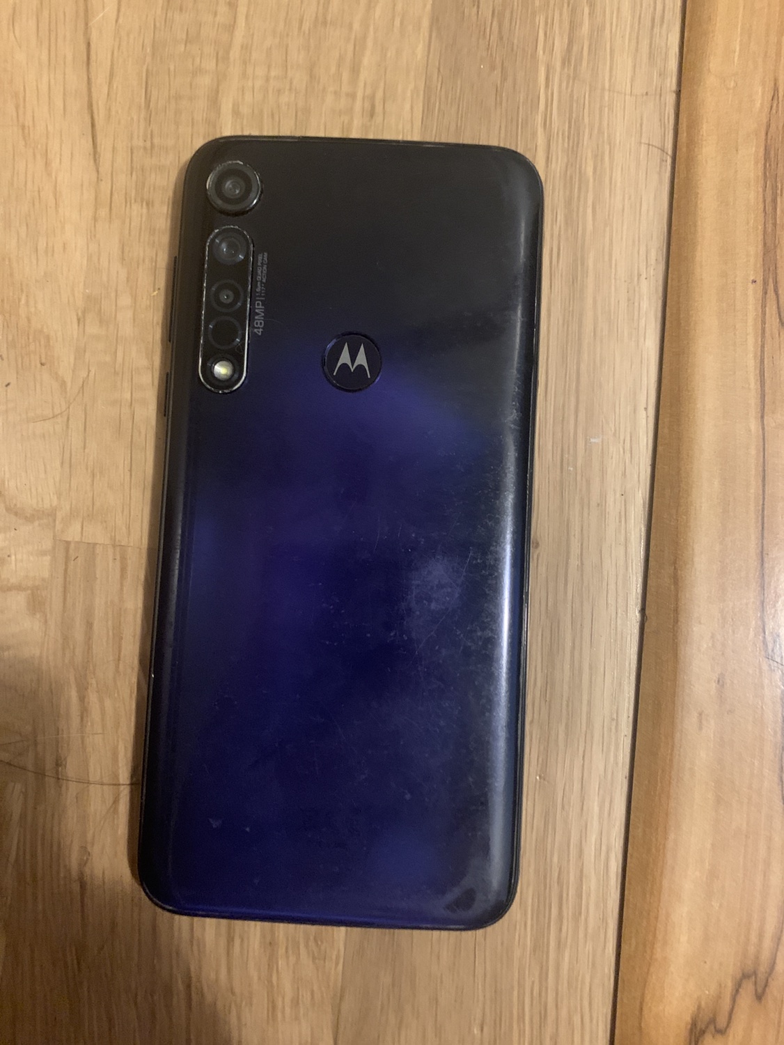 Moto G8+ - photo 2