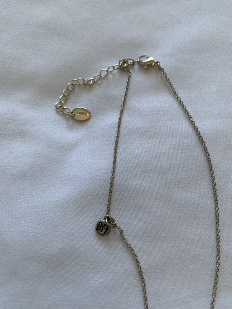 Claire’s BFF Dreamcatcher Pendant Necklace 🥕 image indicator(3)