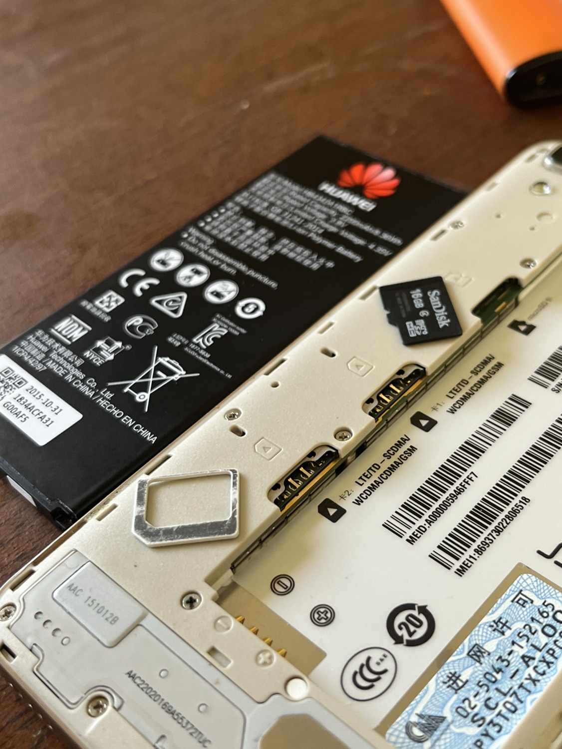 Mobile Phone - Dual SIM - photo 4