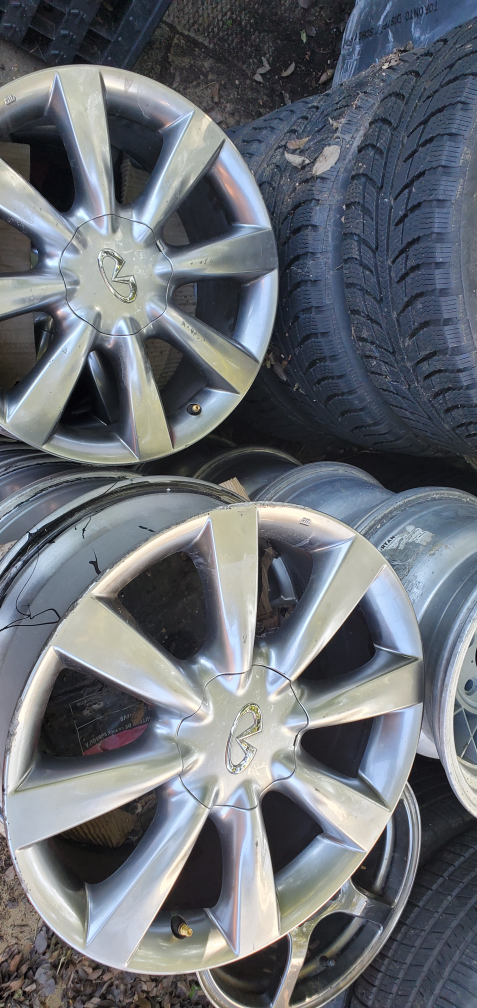 18" infiniti/Nissan rims ET47 image indicator(2)