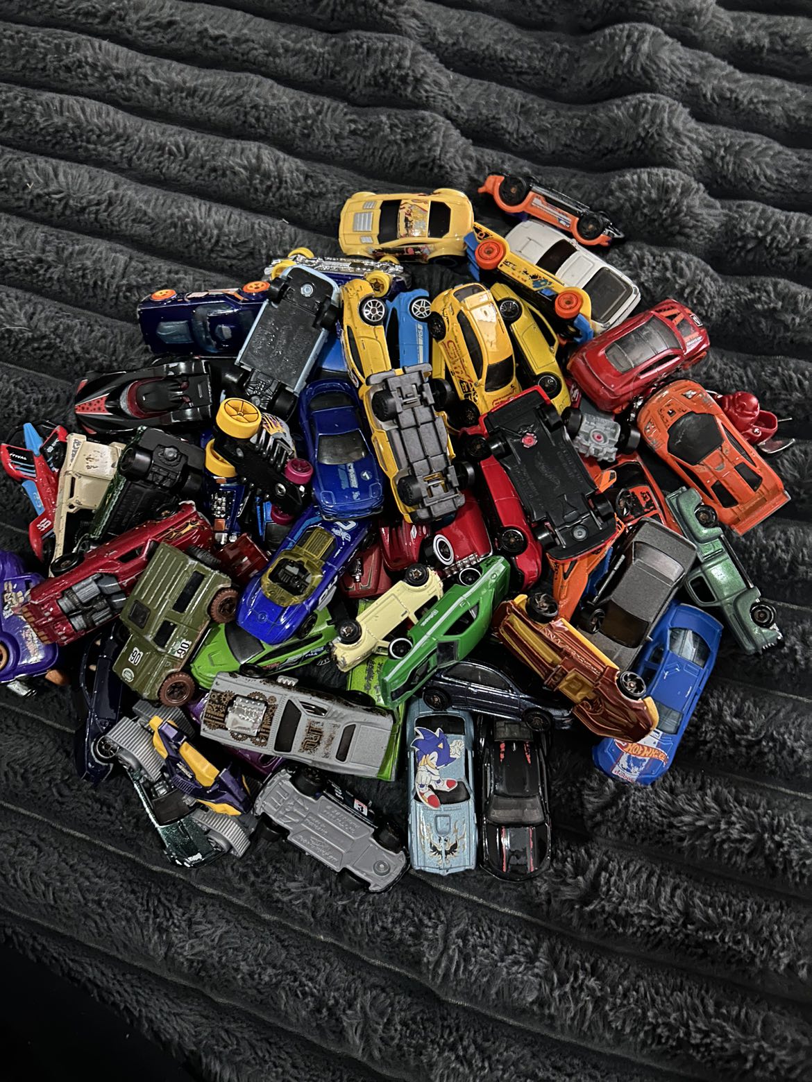 50+ hot wheel cars