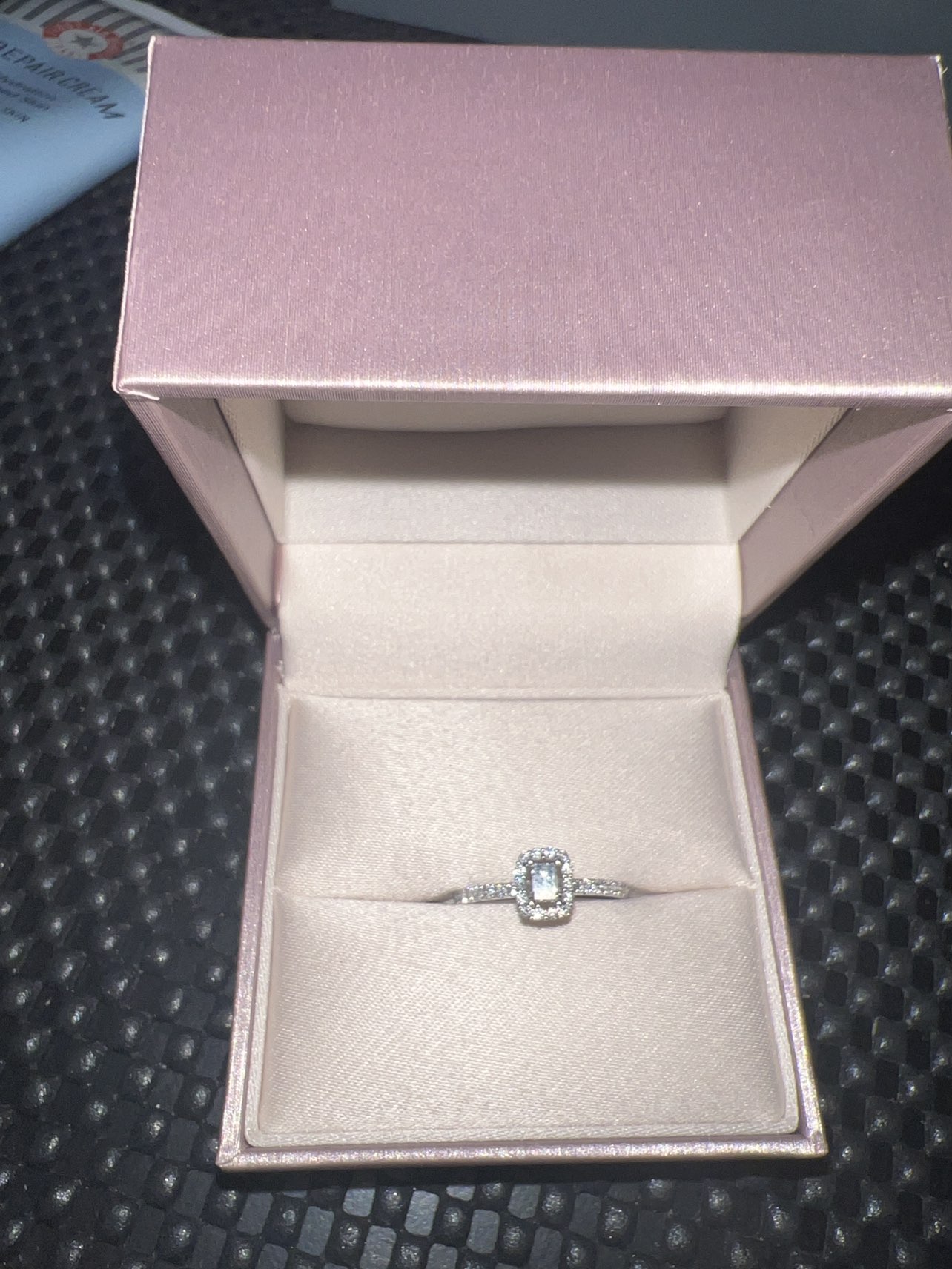 Lukfook White Gold Ring