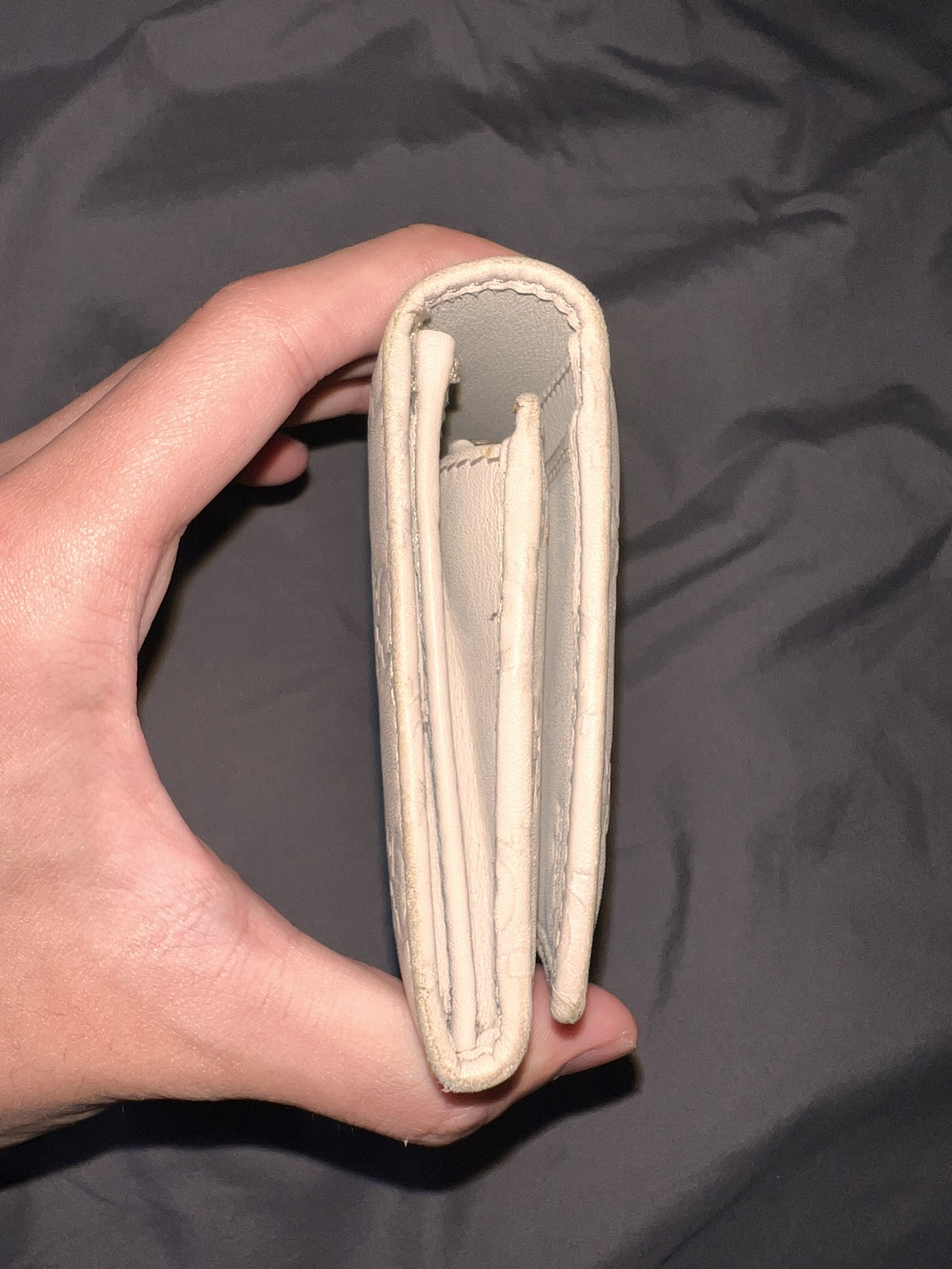 Authentic Gucci Wallet image indicator(3)