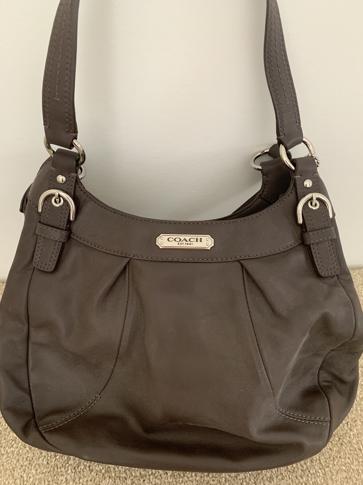 Coach purse thumbnail