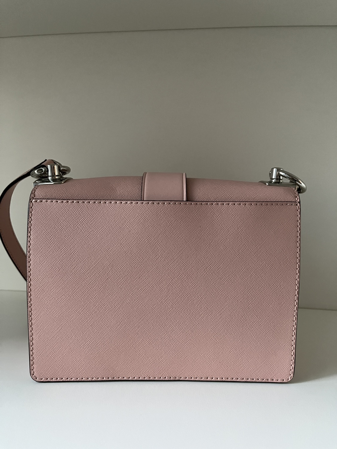 *NEVER USED* Michael Kors light pink greenwich crossbody bag - photo 4