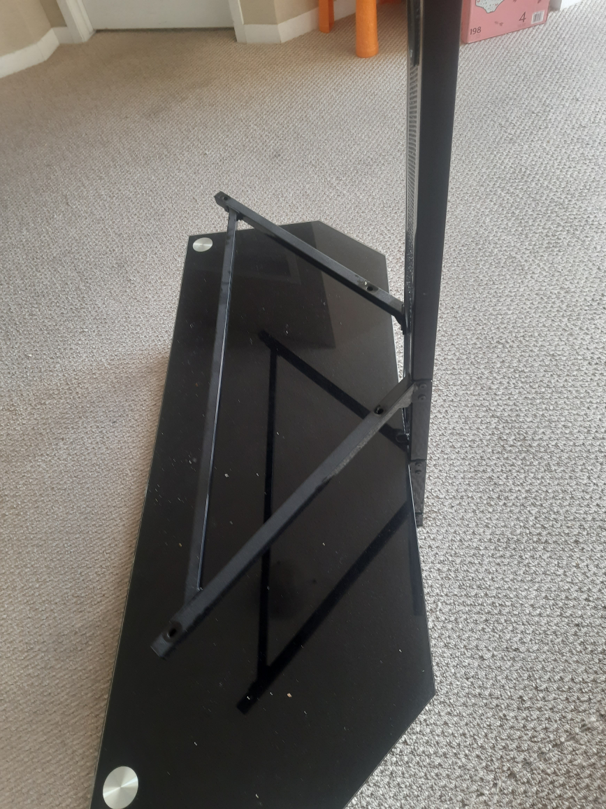 Z-Line brand TV stand - photo 5
