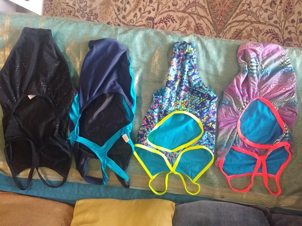 Swimsuits Youth Size 26 - photo 3