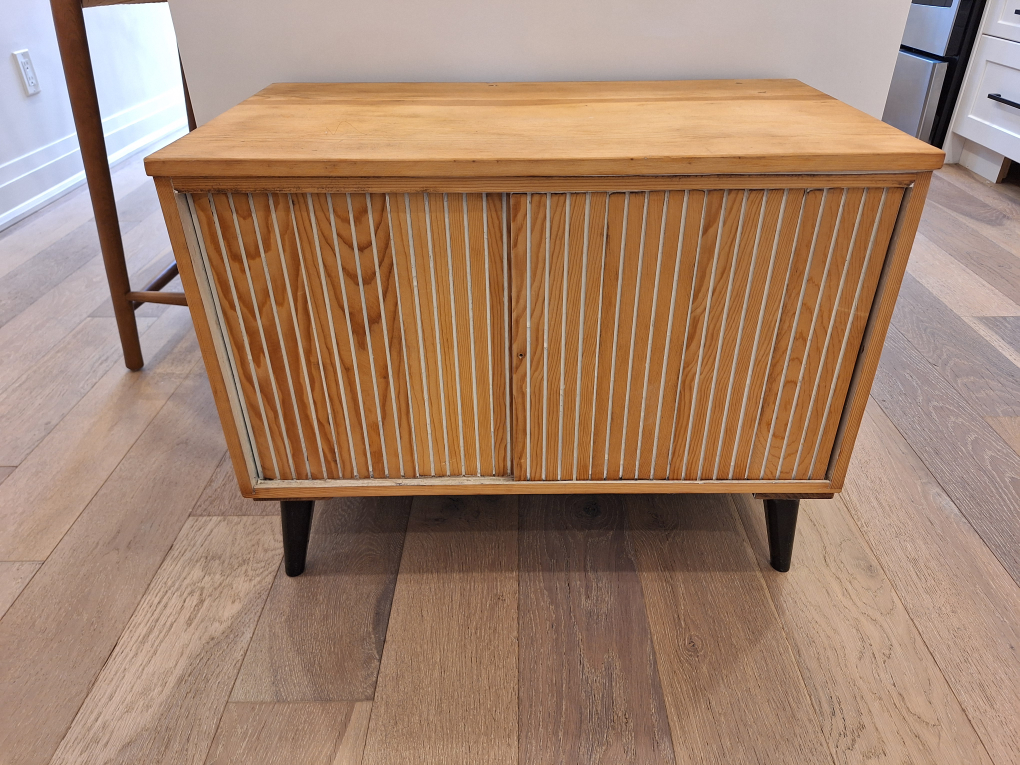 Vinyl / record storage table - photo 3