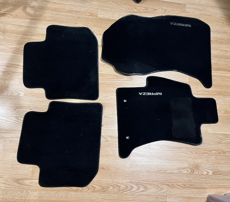 Subaru Impreza Carpet Floor Mat