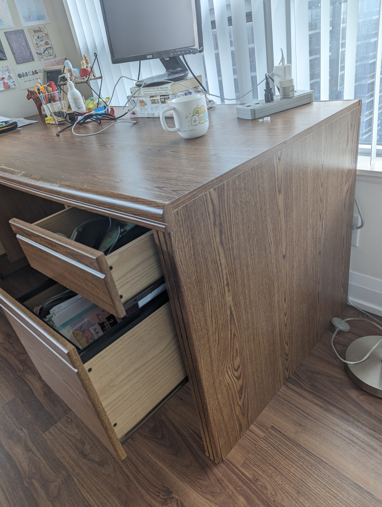 Sauder wooden desk with 4 drawers - office / work / study table - photo 3